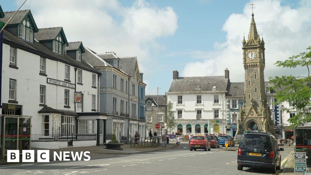 Request to silence town clock at night rejected