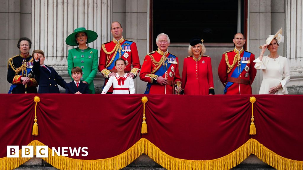 Public funding for royals triples since 2012 because of Palace works
