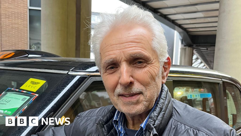 What do you need to learn to pass the Knowledge?