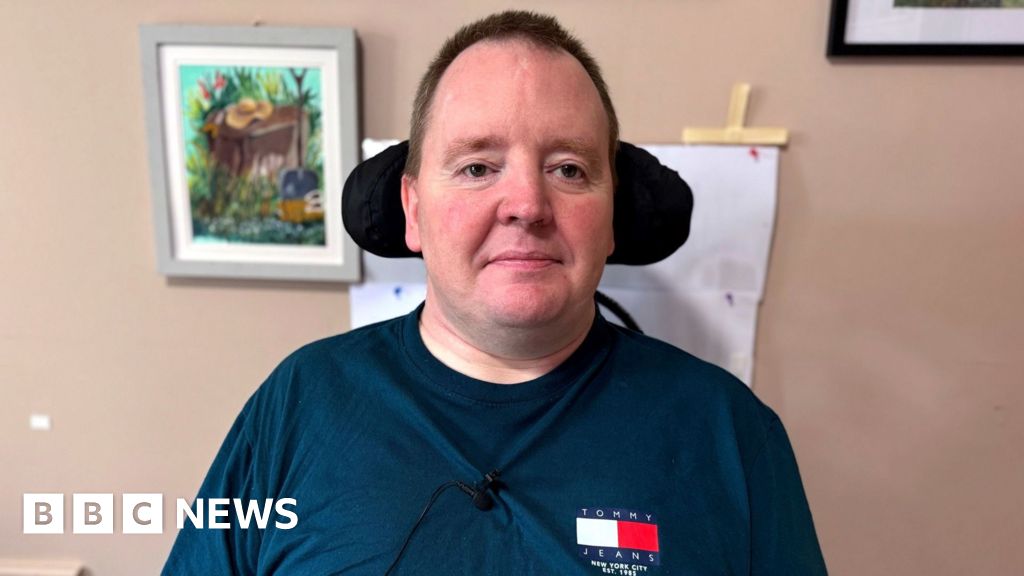 Paralysed man spends year writing letter of thanks