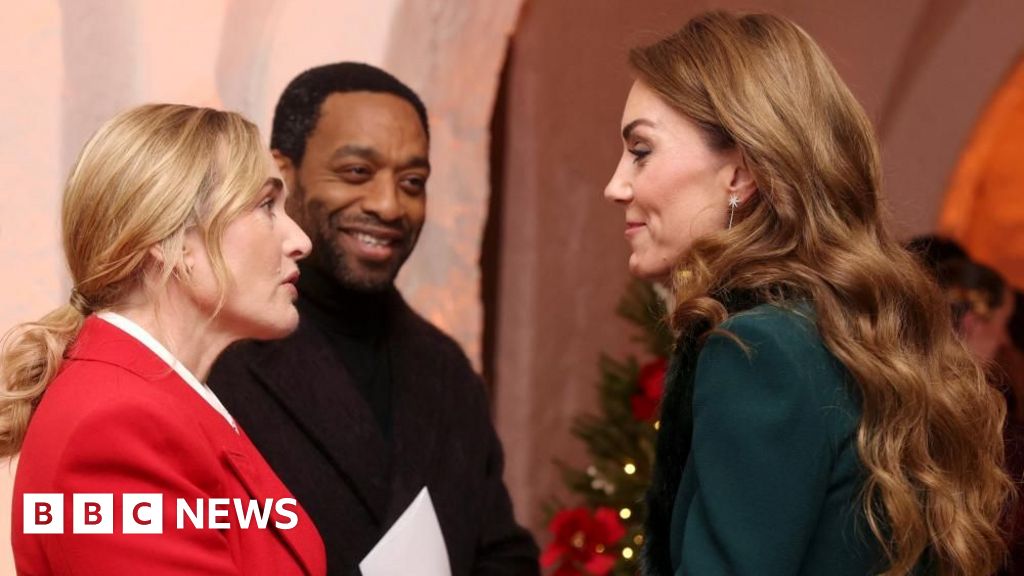 Catherine joined by stars and charity heroes for Christmas carol concert