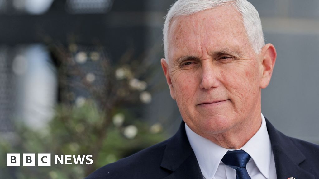 Trump's former VP Mike Pence to receive JFK Courage Award thumbnail