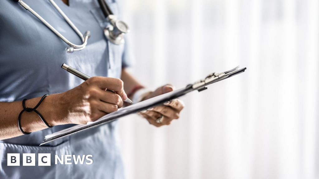 Mental health 'main issue' behind community NHS absences