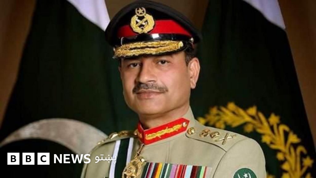 پاکستان کې د پوځ د مشر کاري موده له درېيو څخه پنځو کلونو ته غځول شوې ...