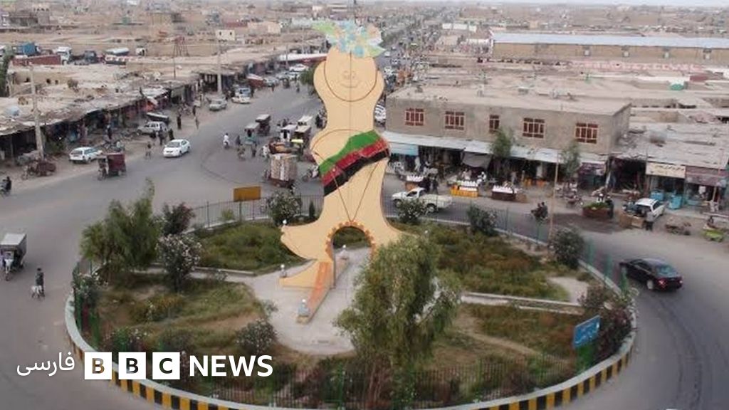 حمله هوایی نیمروز ادعاهای ضد و نقیض درباره کشته شدن دست کم ۱۳ نفر و تجمع اعتراضی با اجساد Bbc News فارسی