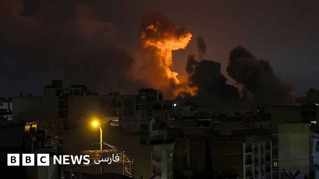 دومین ماه جنگ و قلب‌هایی که در ایران از بیم و امید می‌تپند