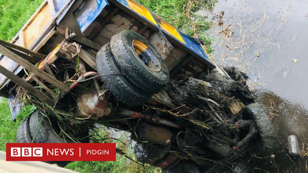 how-emergency-workers-comot-three-deadi-body-truck-wey-fall-inside-river-bbc-news-pidgin