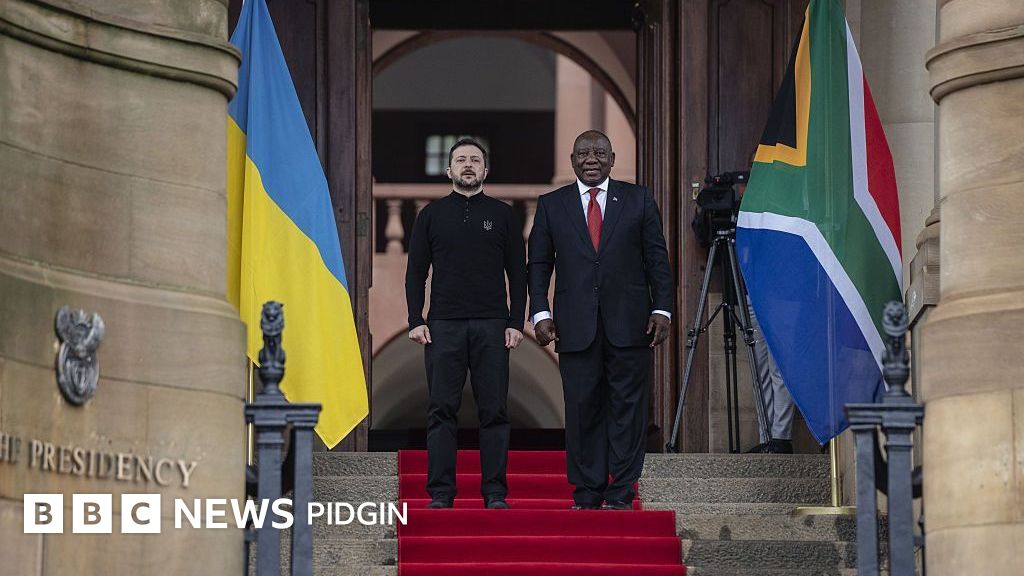 Zelensky in South Africa: Ukraine president meet President Cyril Ramaphosa, cancel part of im afta Russian attack - BBC News Pidgin