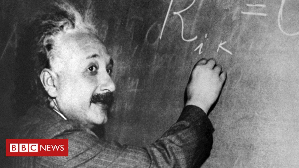 Sua tataravó ainda está viva segundo teoria da relatividade de Einstein?, Ciência