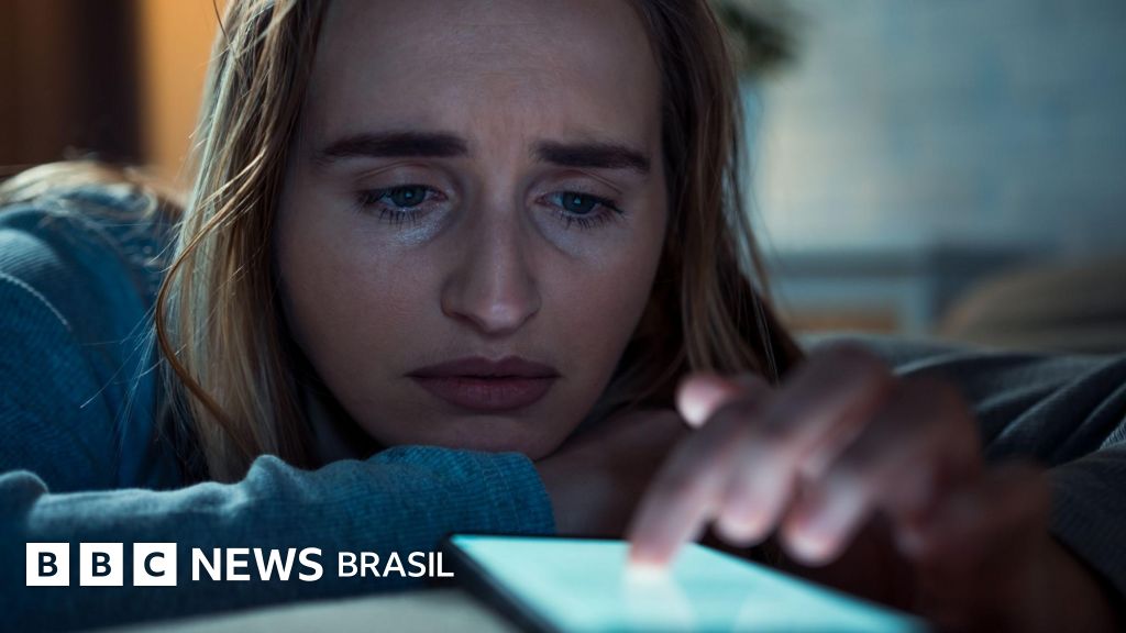 O que explica declínio dos apps de namoro?