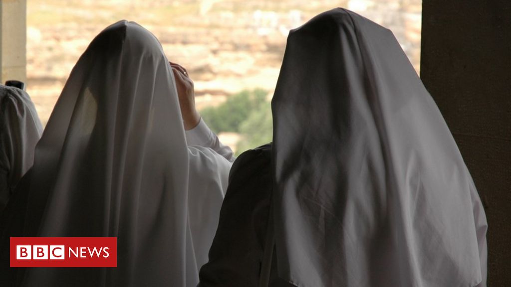 Abusos, anorexia, suicídios: a ordem religiosa em que freiras eram escravas  sexuais na França - BBC News Brasil