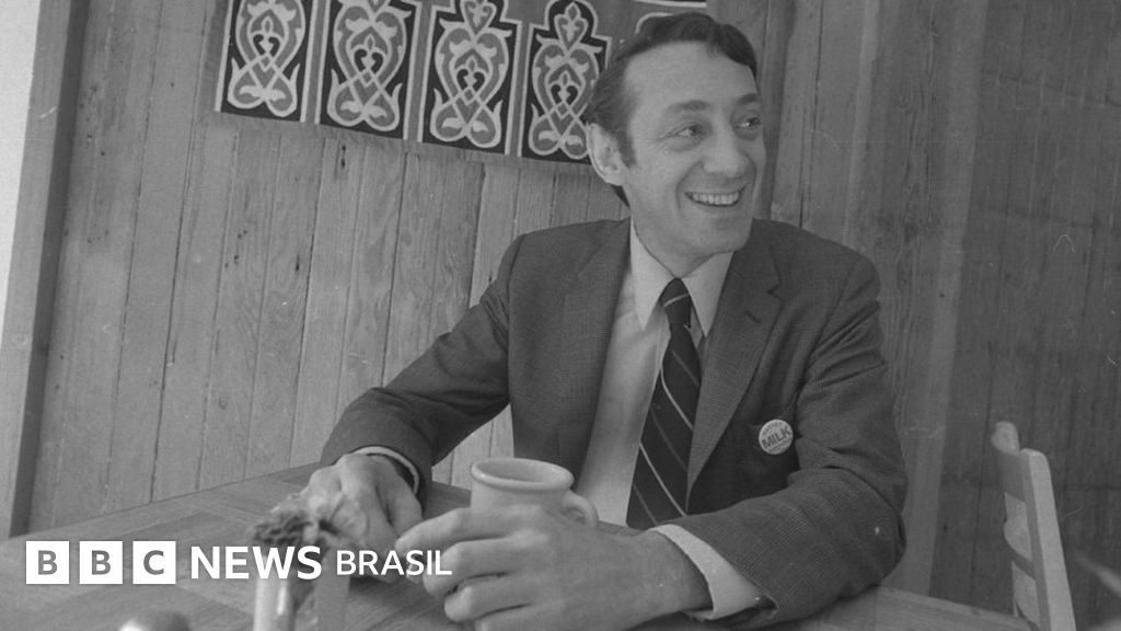 Harvey Milk: o ativista gay homenageado pela Marinha dos EUA décadas depois de ser banido