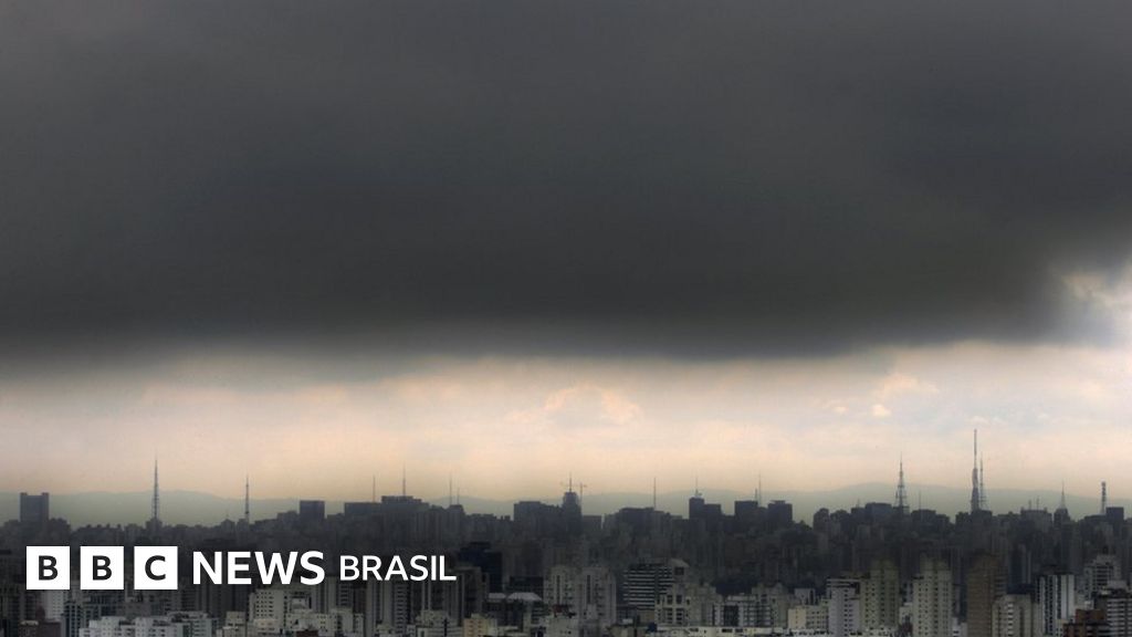 'Quem mora na periferia recebe a maior dose de poluição', alerta médico especialista em saúde ambiental