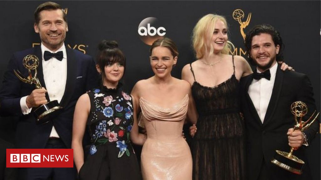 Game of Thrones: Elenco se emociona em posts de despedida da série -  Notícias Série - como visto na Web - AdoroCinema