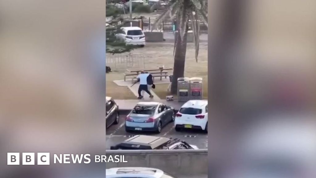 Vídeo mostra ‘herói’ desarmando atirador na Austrália