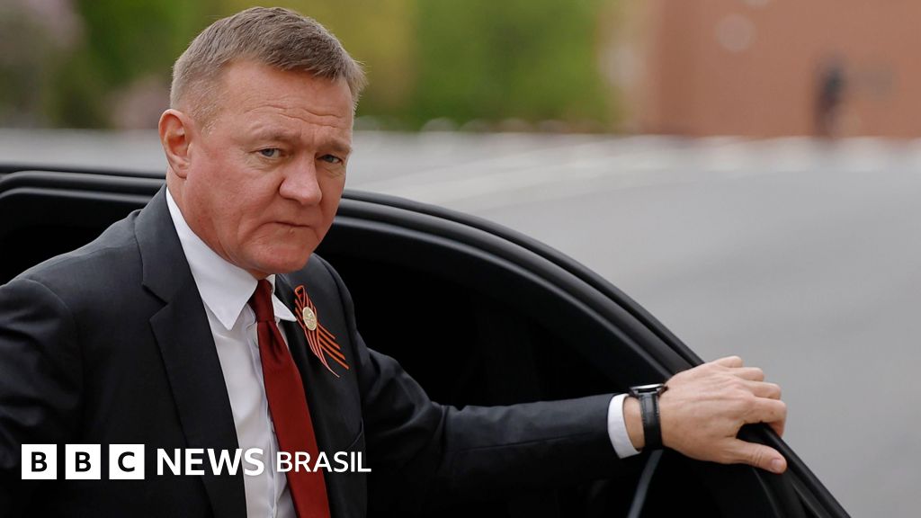 Quem era o ministro russo demitido por Putin que foi encontrado morto