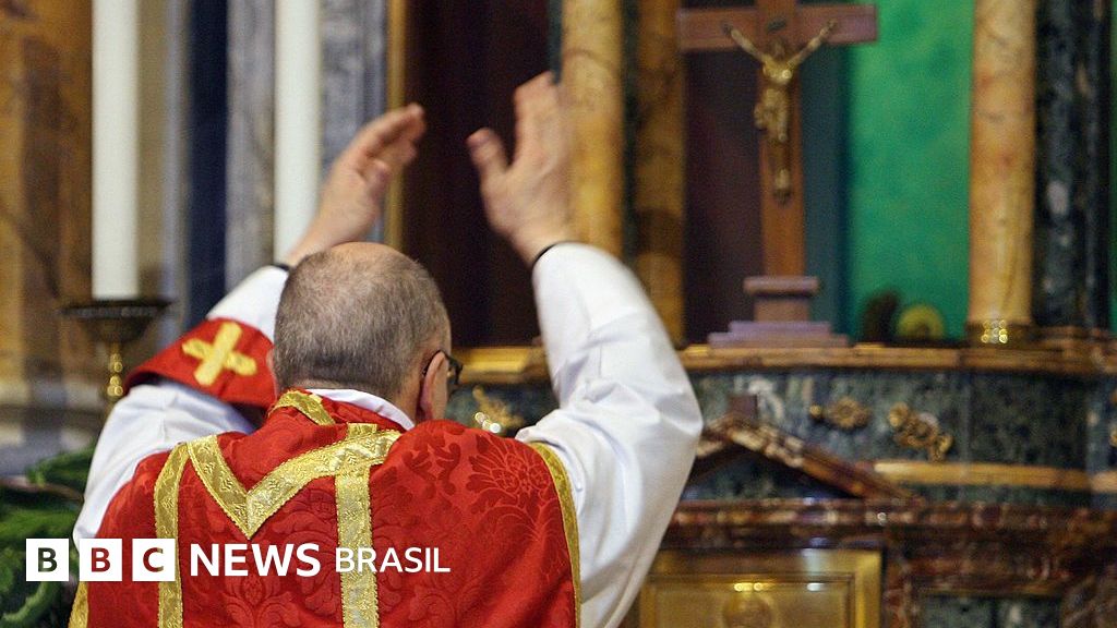 Por que missa em latim virou campo de batalha entre tradicionalistas e progressistas — e teste para Leão 14