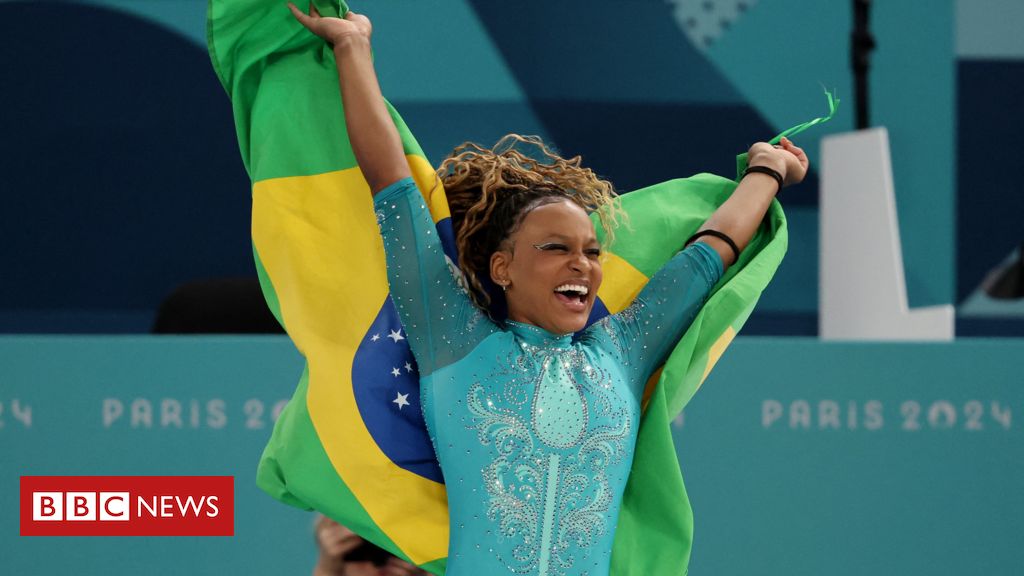 Ouro para Rebeca Andrade: o que torna ginasta a maior atleta olímpica do Brasil de todos os tempos, segundo treinadora que a descobriu