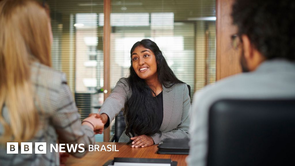 Soft skills: quais são as 17 habilidades socioemocionais mais buscadas por empregadores (e como aprimorá-las)