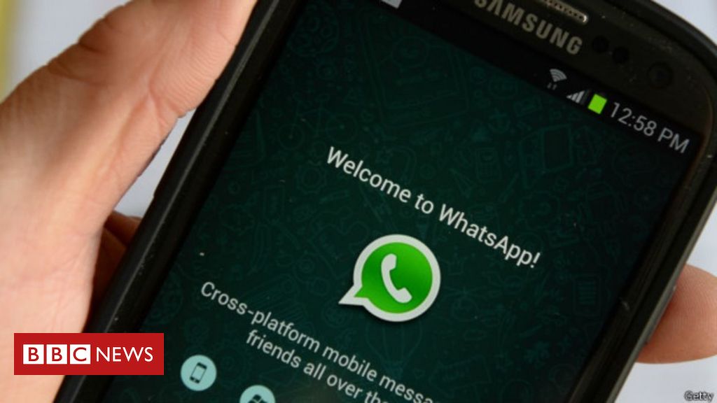 Mulher encontra um jeito polêmico para evitar papo no WhatsApp