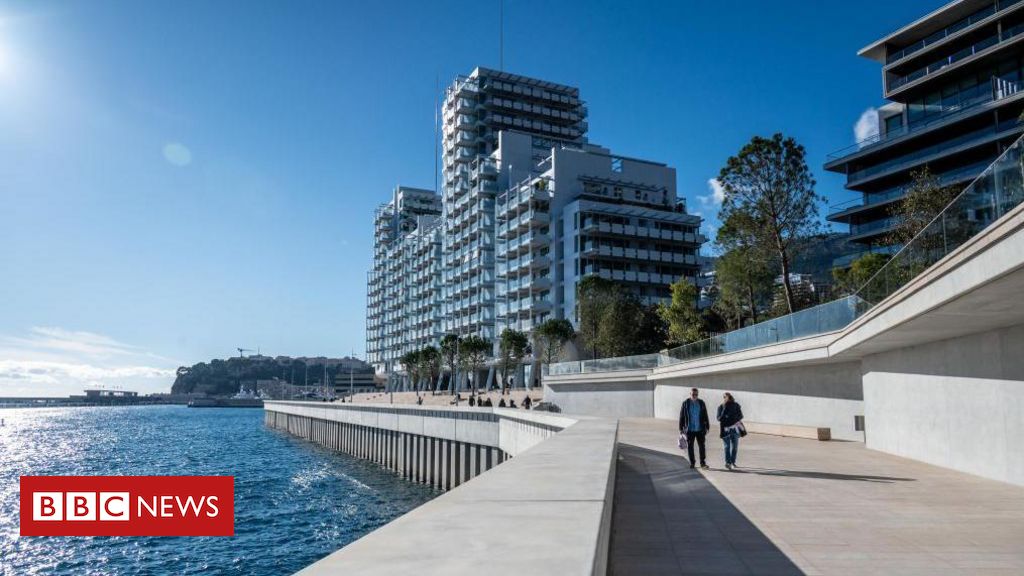 O bairro de luxo de Mônaco de mais de US$ 2 bi construído sobre o mar
