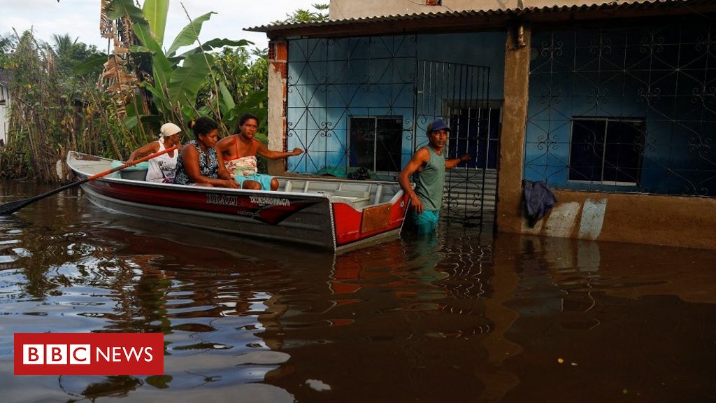 Cómo reaccionó Argentina después de que Bolsonaro se negara a ayudar a las víctimas de las inundaciones en Bahía