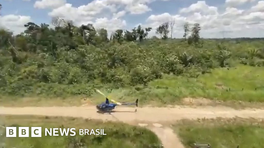 Helicóptero em pista clandestina perto de garimpo foge durante operação do Ibama