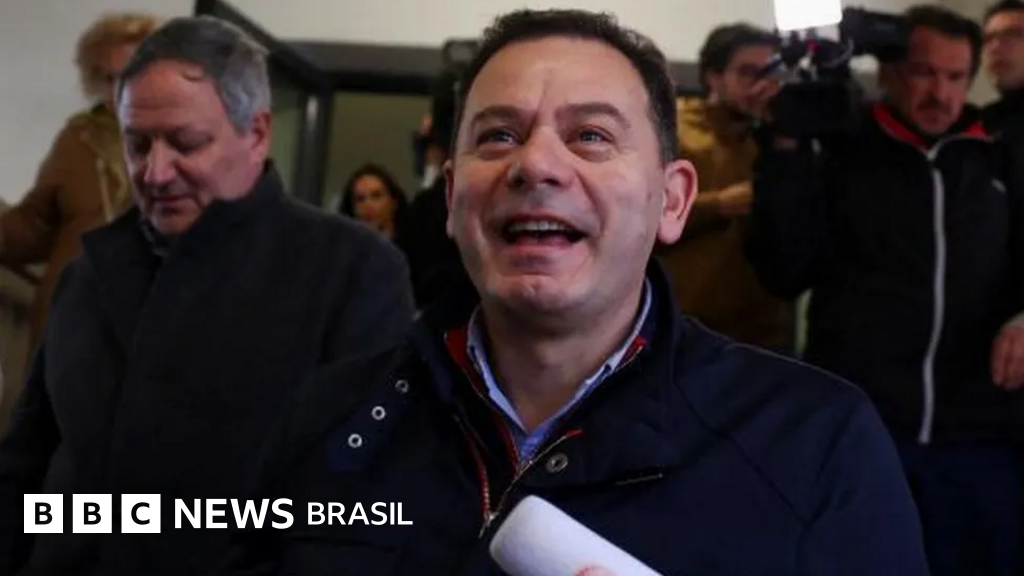 Eleição em Portugal: centro-direita lidera e direita radical ganha destaque