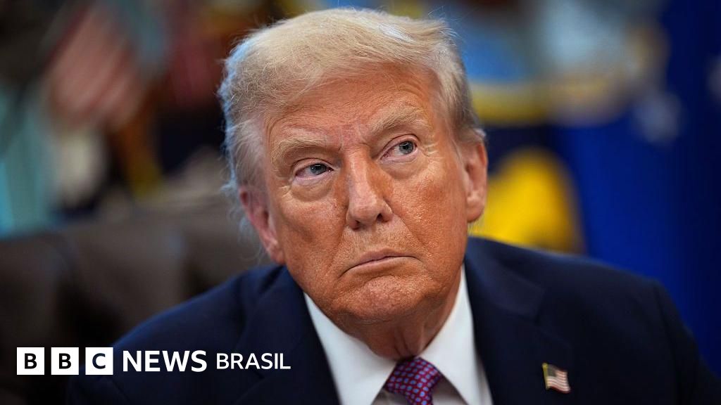 'Estou decepcionado com o Brasil', diz Trump sobre tarifas