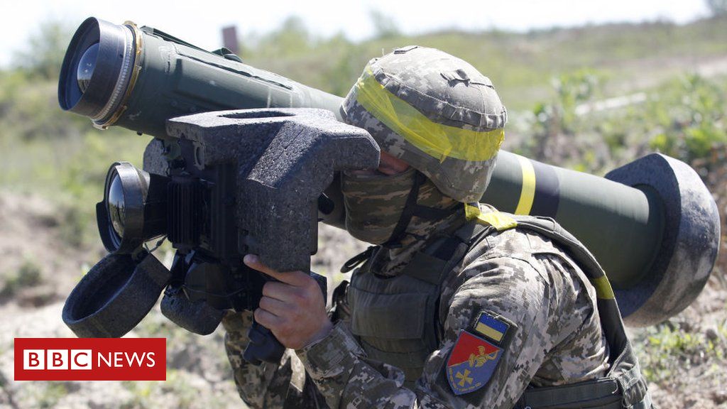 EUA retiram pessoal e enviam 91 toneladas de armas à Ucrânia