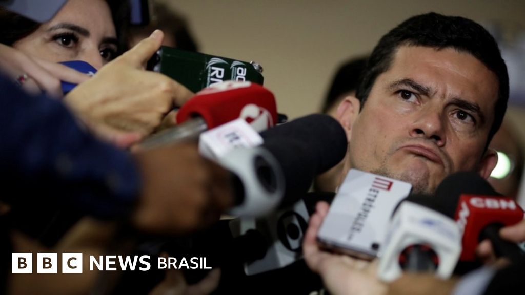 Em nova conversa atribuída a Moro, ex-juiz teria falado para MPF parar 'showzinho da defesa de Lula', diz site
