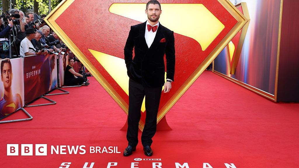 Como o Super-Homem nasceu como um rebelde 'socialista violento' e virou o herói americano padrão