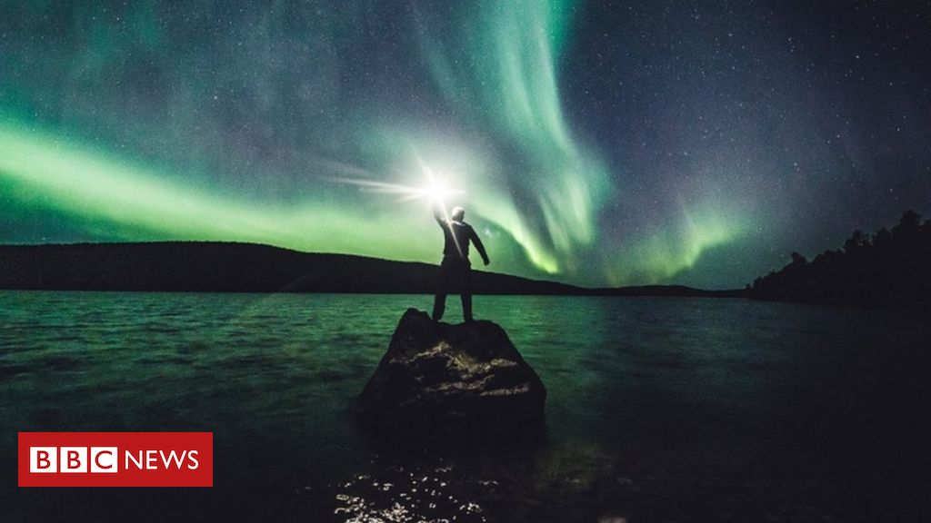 As pessoas que conseguem 'ouvir' as luzes da aurora boreal - BBC