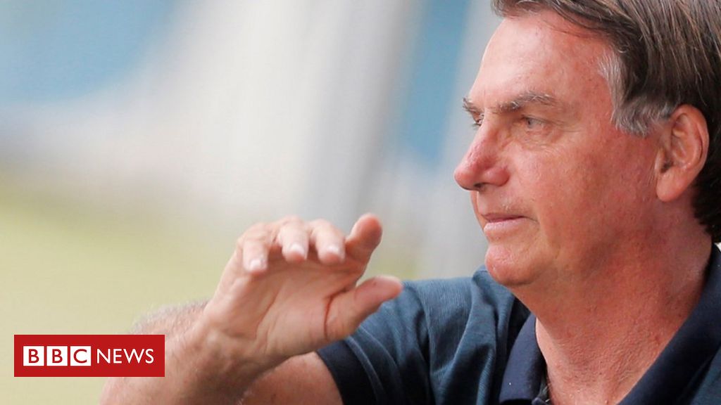 Bolsonaro não pode justificar vídeos contra Congresso como 'conversa pessoal', dizem constitucionalistas