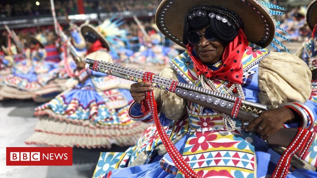 Do chicote ao camarote: como Carnaval foi de festa reprimida a megaespetáculo