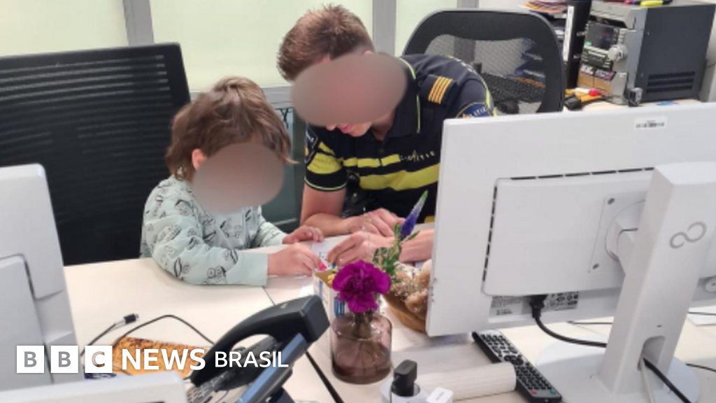 Menino de 4 anos ‘rouba’ carro da mãe para passeio na Holanda