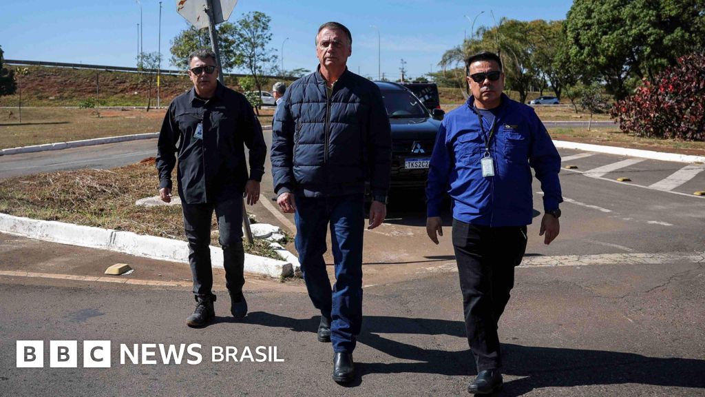 Bolsonaro usará tornozeleira eletrônica e fica sem redes sociais, decide Moraes; o que se sabe