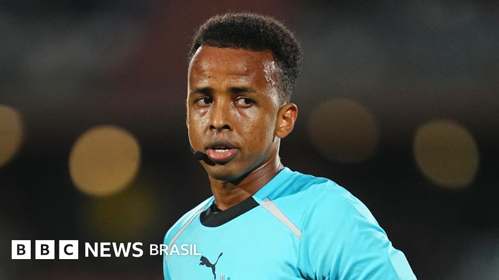 Árbitro somali da Fifa é barrado nos EUA e fica fora da Copa do Mundo