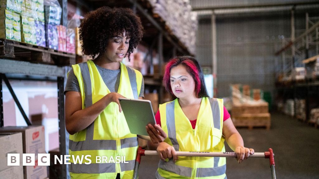 Trabalhar só 4 dias na semana deixa as pessoas mais felizes?