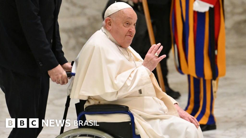 O que é infecção polimicrobiana das vias respiratórias, que acomete papa Francisco