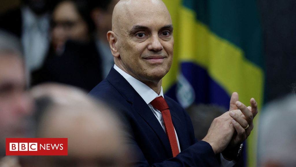 Alexandre de Moraes tem 'ego gigante e muita coragem', diz The Economist