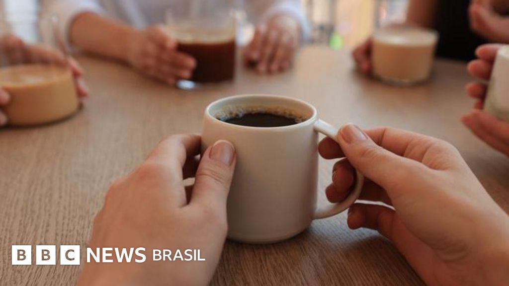 O que aprendi ao participar de 'cafés da morte' em Londres