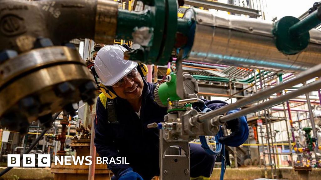 Como Colômbia se tornou uma das melhores economias de 2025 e quais desafios enfrenta?
