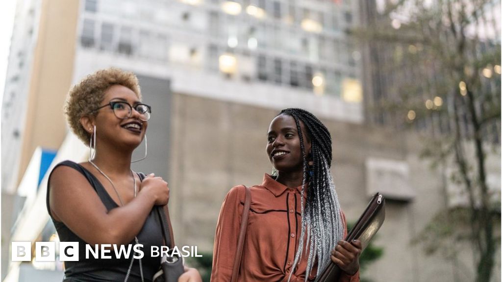 Mensalidade na universidade pública? O que está em debate no Congresso