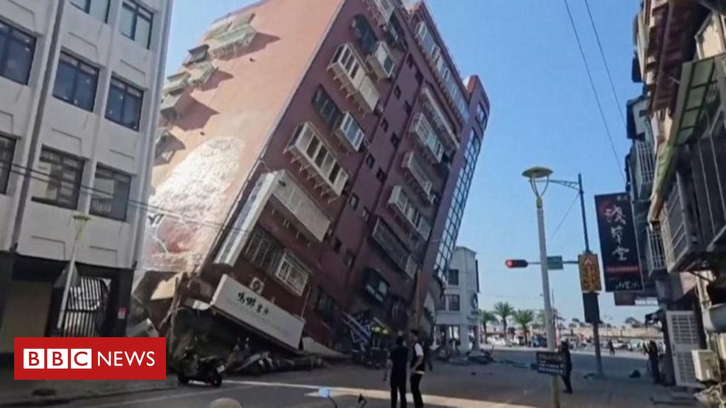 Equipes de resgate correm para socorrer vítimas de terremoto que matou pelo menos 9 em Taiwan