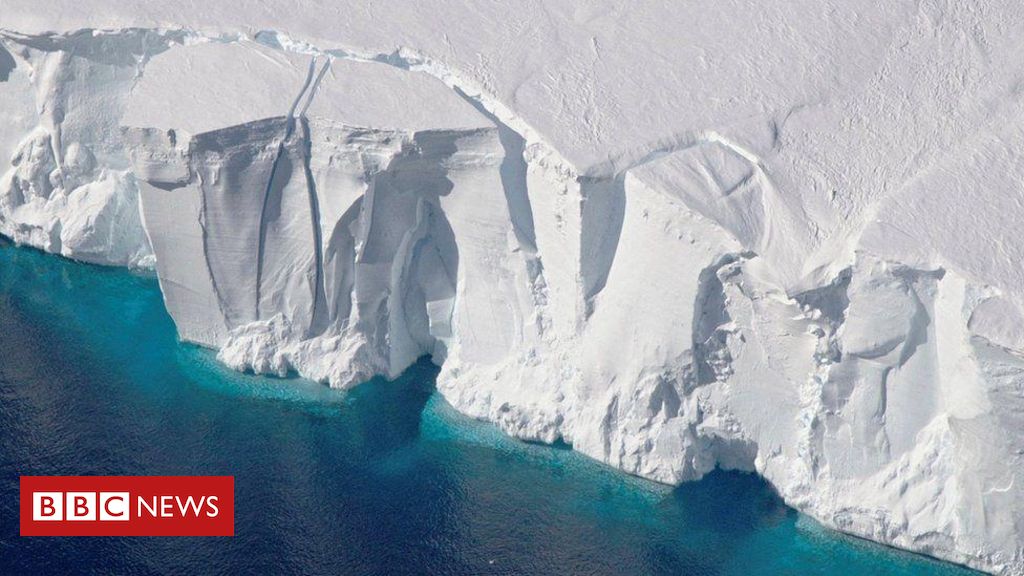 Scientists have warned that Antarctic currents could collapse and cause a climate “catastrophe”.