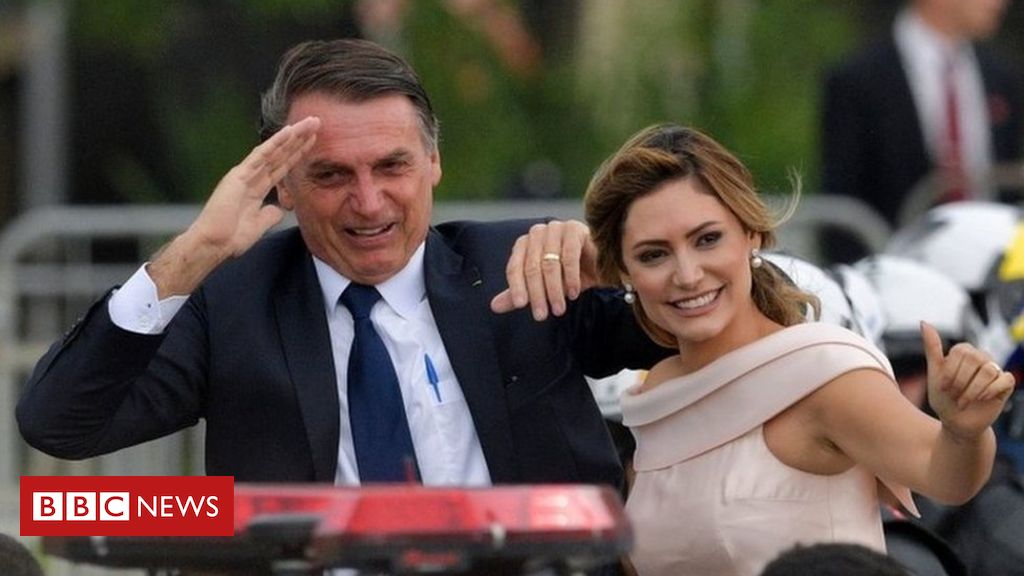 Queiroz fez 27 depósitos para Michelle Bolsonaro, a esposa do presidente,  indica quebra de sigilo, Atualidade