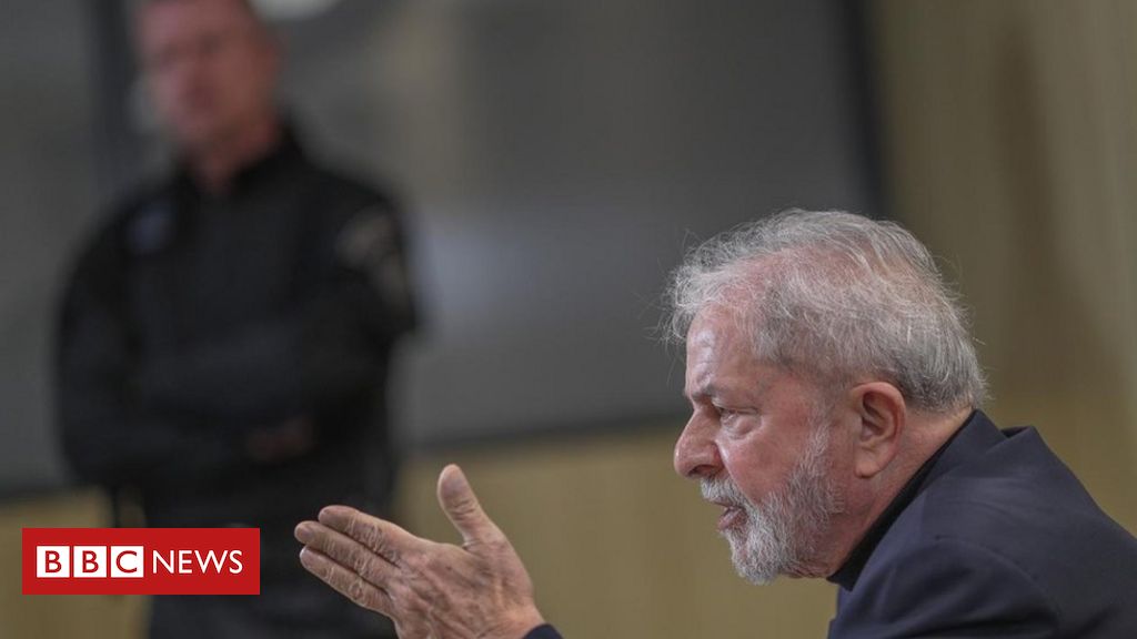 PCdoB: Fidel Castro está presente!