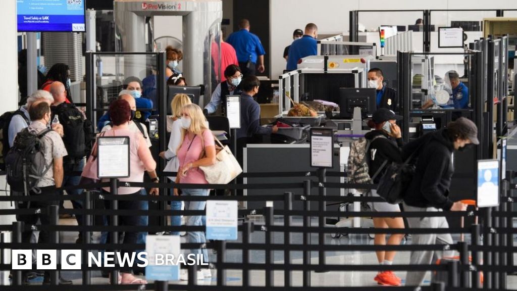 Número de americanos tentando embarcar em aviões com armas atinge recorde