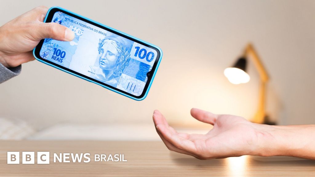 Brasil pode ter inventado o futuro do dinheiro com o Pix, diz prêmio Nobel de Economia